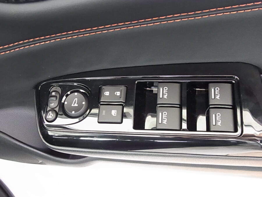 ホンダジェイドrsマイナーチェンジ 1 5ターボ Part2インテリア前席編ついに5人乗り追加 内装の質感向上ぐあいは Wonderful Car Life ホンダジェイドrsマイナーチェンジ 1 5ターボ Part2インテリア前席編ついに5人乗り追加 内装の質感向上ぐあいは Wonderful Car Life