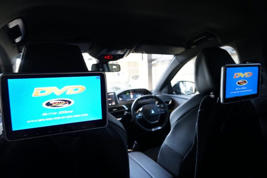 シトロエン　プジョーX-Premium 自動車後部座席エンターテイメントシステム シトロエンプジョーX-Premium 自動車後部座席エンターテイメント