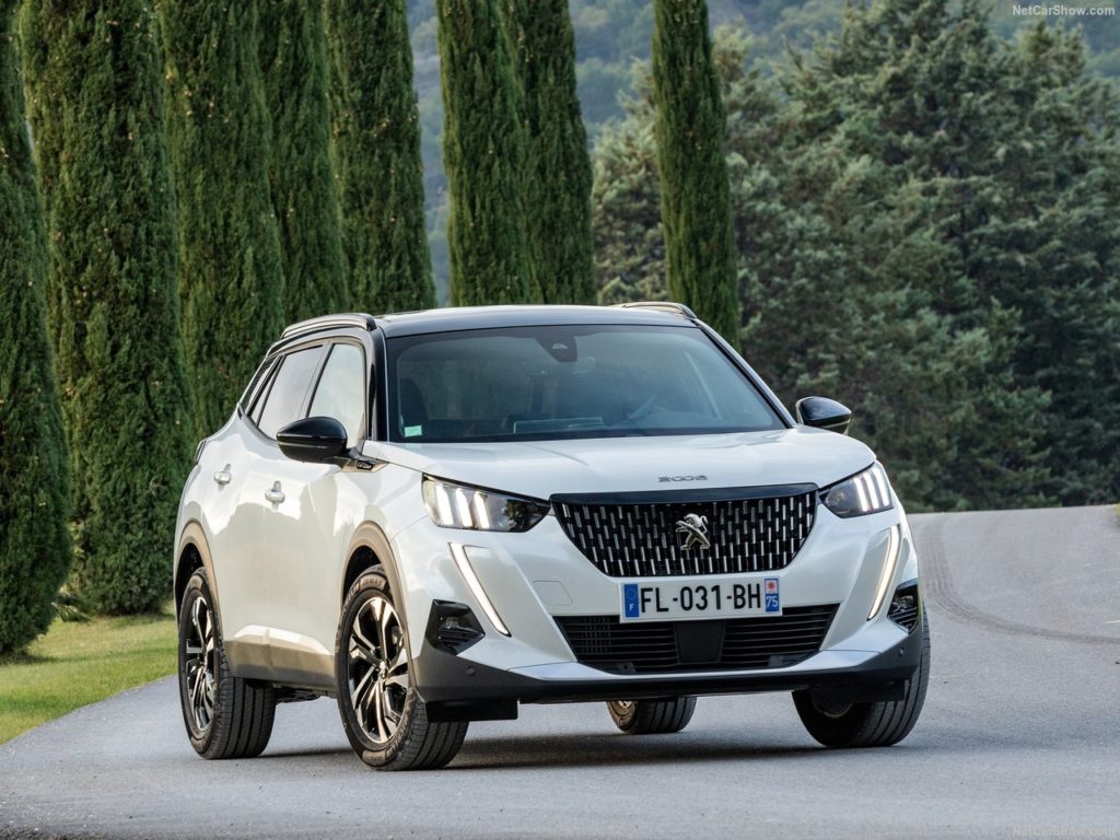 キター プジョー新型08価格 全グレード見積もり 紹介 質感や装備の 違い は Wonderful Car Life キター プジョー新型08価格 全グレード見積もり 紹介 質感や装備の 違い は Wonderful Car Life