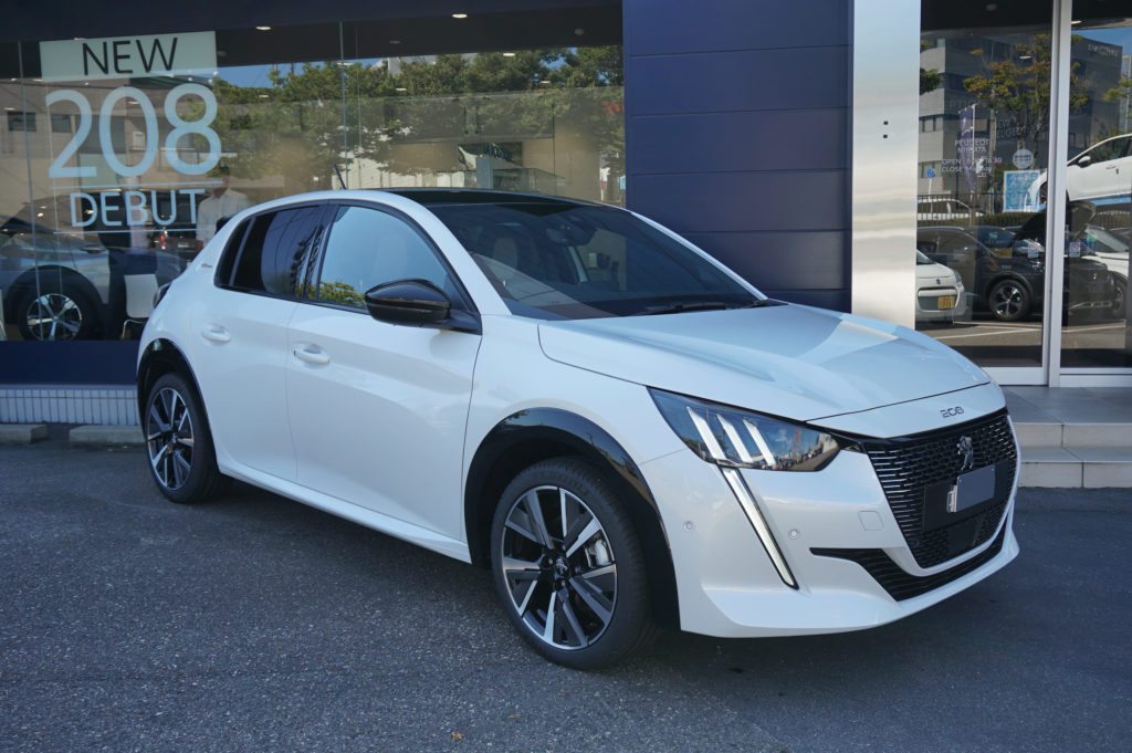 こんなとこも プジョー新型 8allureとgtlineの徹底比較part2 内装編 Wonderful Car Life