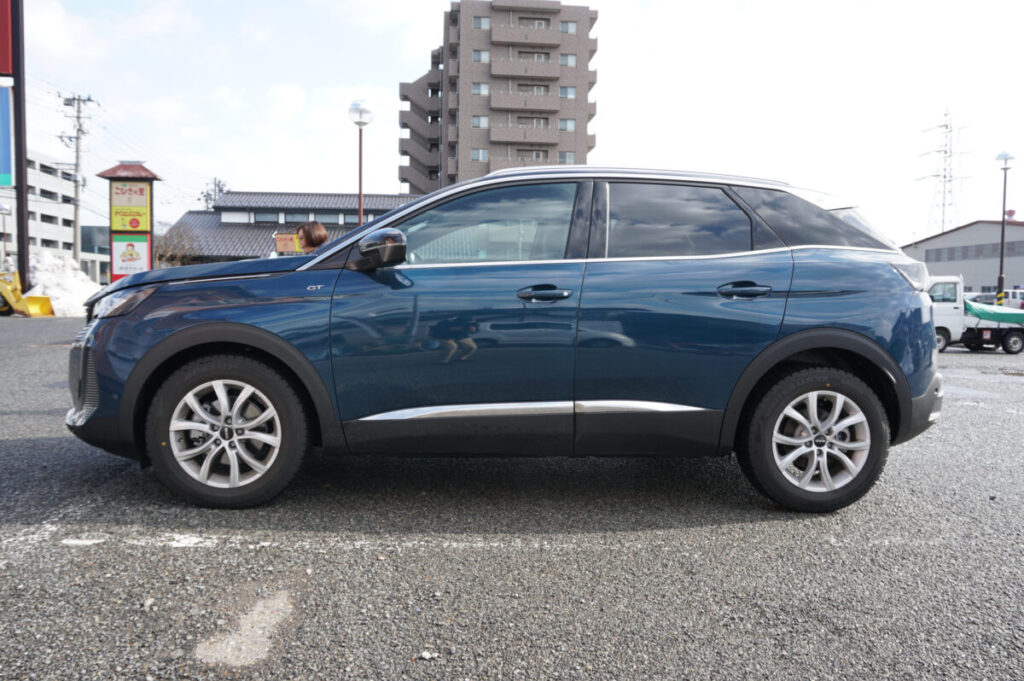 改良前と走りは変わった？2021年【改良後のプジョー3008