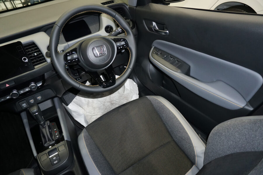 ホンダ フィットにrsが追加 専用装備内容や価格 見積もり紹介 Wonderful Car Life