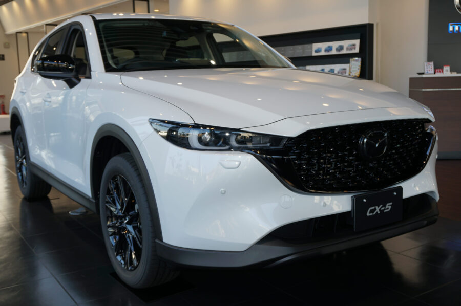CX-5ロジウムホワイト追加と値上げ！2022年の改良・変更内容と参考 