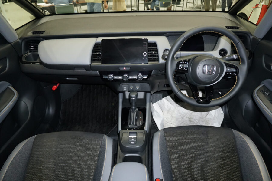 ホンダ フィットにrsが追加 専用装備内容や価格 見積もり紹介 Wonderful Car Life