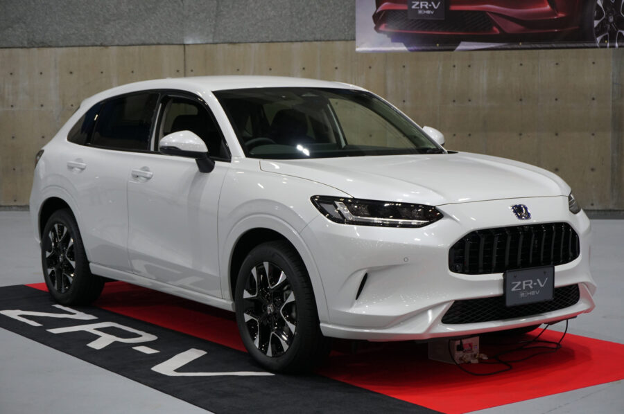 ZとXの違いは？新型ZRVグレード別の装備を実車画像で解説！エクステリア編！ WONDERFUL CAR LIFE