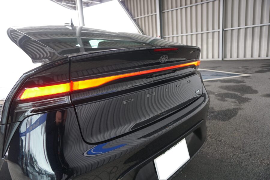 ポテンシャルが凄い！新型プリウス！2.0HEV Z FF アティチュード