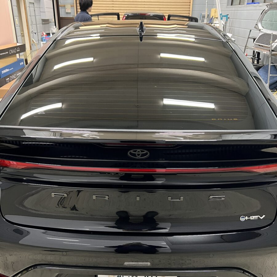 思わぬ不満点が！新型 60系プリウス サンシェード、スモークフィルム